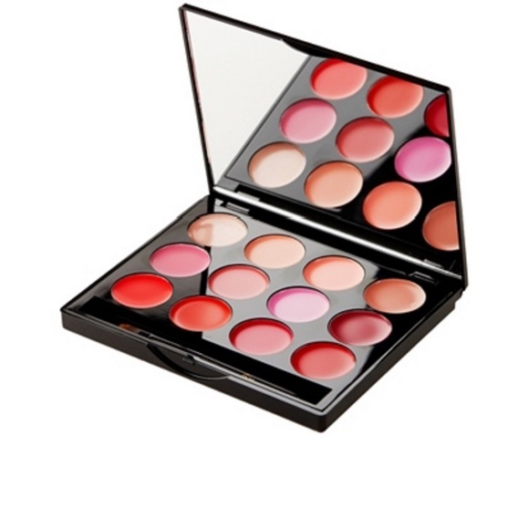 New Lip Gloss Pallet - Picture 2 of 4